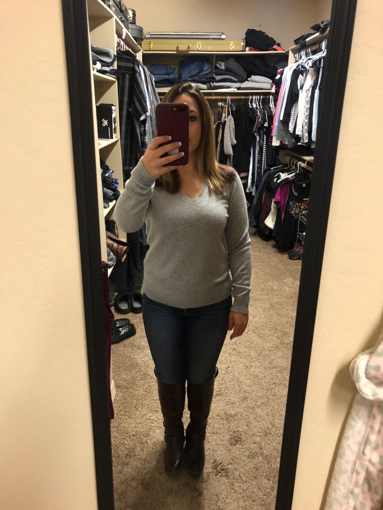 Women's 100% Pure Cashmere Long Sleeve Pullover V Neck Sweater customer photo 2