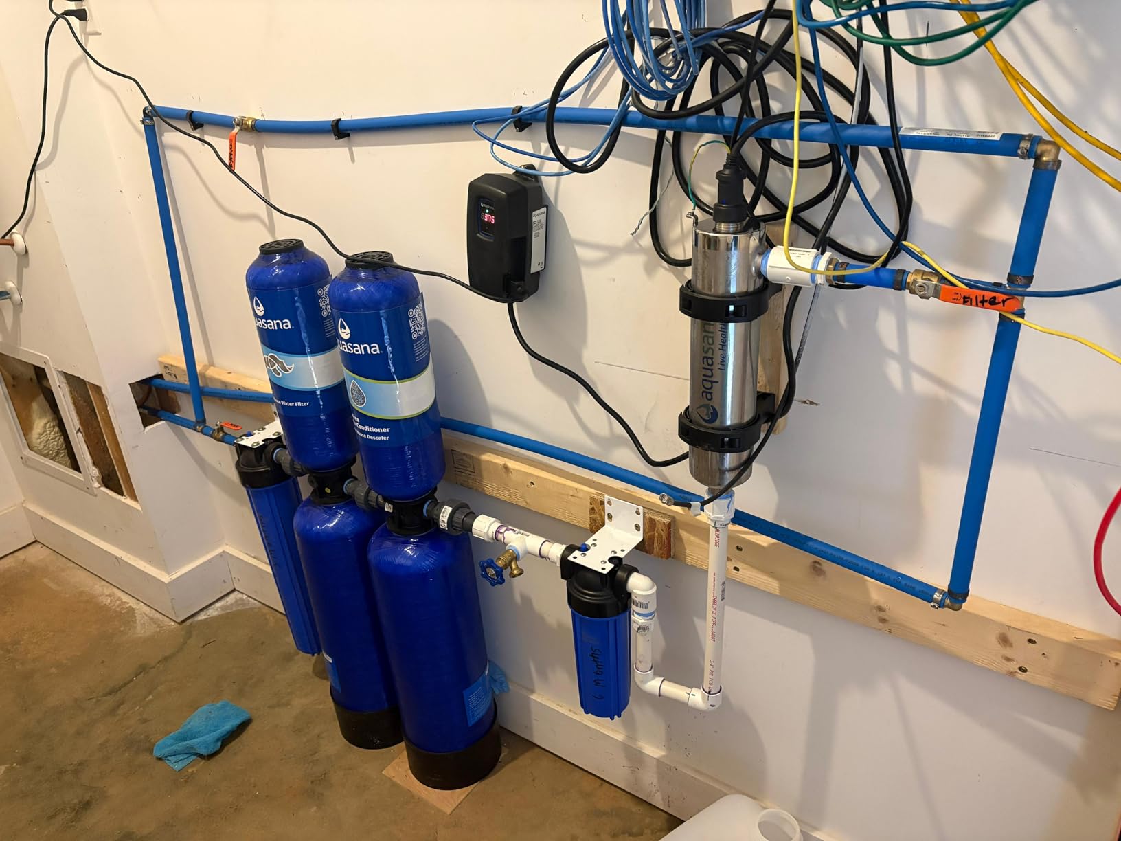 Aquasana Whole House Water Filter System | 1M Gal | UV | WH-1000-CS-UVS-B | 10-Year Filter | 14.6 GPM | Carbon & KDF | Reduces Bacteria & Viruses | Salt-Free Scale Control | Pro Kit | 10-Year Warranty customer photo 1