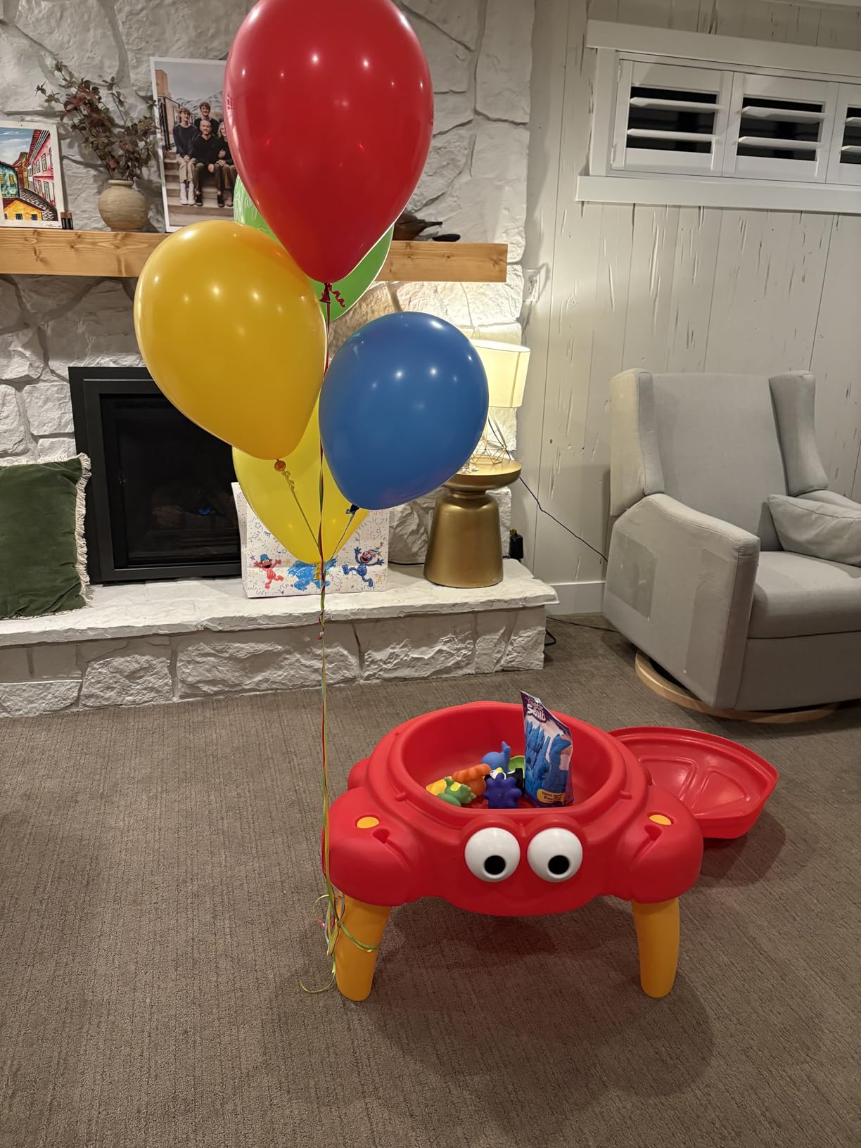 Step2 Crabbie Sand Table, Kids Sand Activity Sensory Table, 4 Piece Accessory Kit, Toddler Summer Outdoor Toys, Ages 1.5 - 6 Years Old customer photo 1