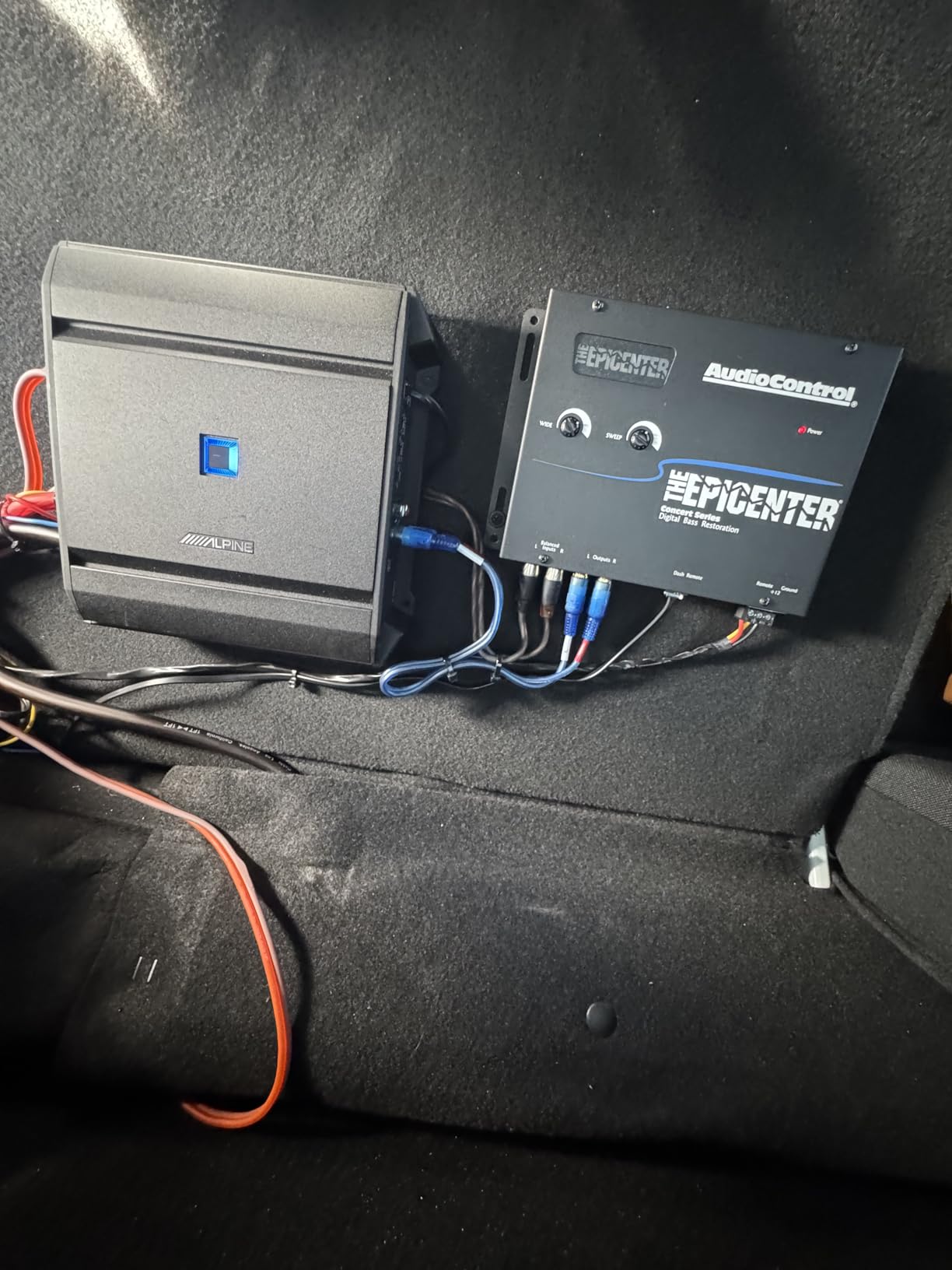 AudioControl The EPICENTER Concert Series Digital Bass Restoration Processor, Car Audio Bass Booster Enhancer with Included Dash Mount Wired Remote Control Knob, ParaBASS, Subsonic Filter customer photo 1