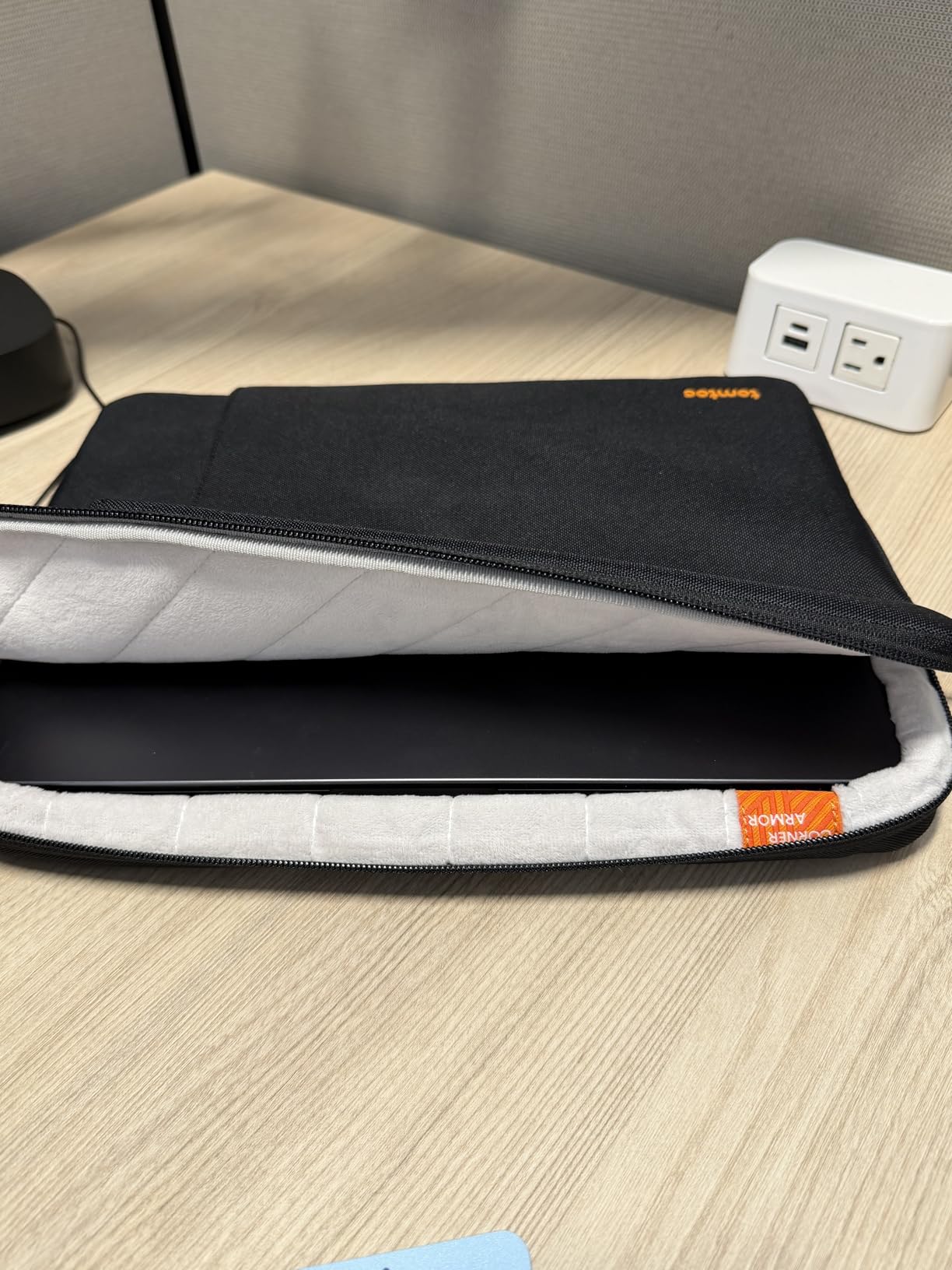 tomtoc 360 Degree Protective Laptop Sleeve for 14-inch New MacBook Pro M5 Pro/Max (2026) A3426 A3427 A3434 M4/M3/M2/M1 A3112 A3401 A3185, Water-Resistant Laptop Case Fits Dell XPS 14 & 13.8