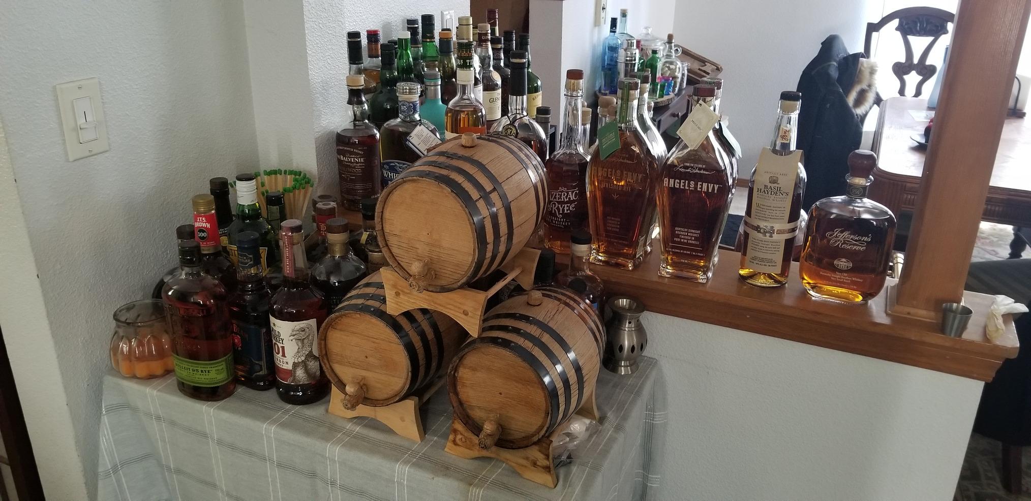2 Liters American Oak Aging Whiskey Barrel | Handcrafted using American White Oak | Age your own Whiskey, Beer, Wine, Bourbon, Tequila, Hot Sauce & More customer photo 1