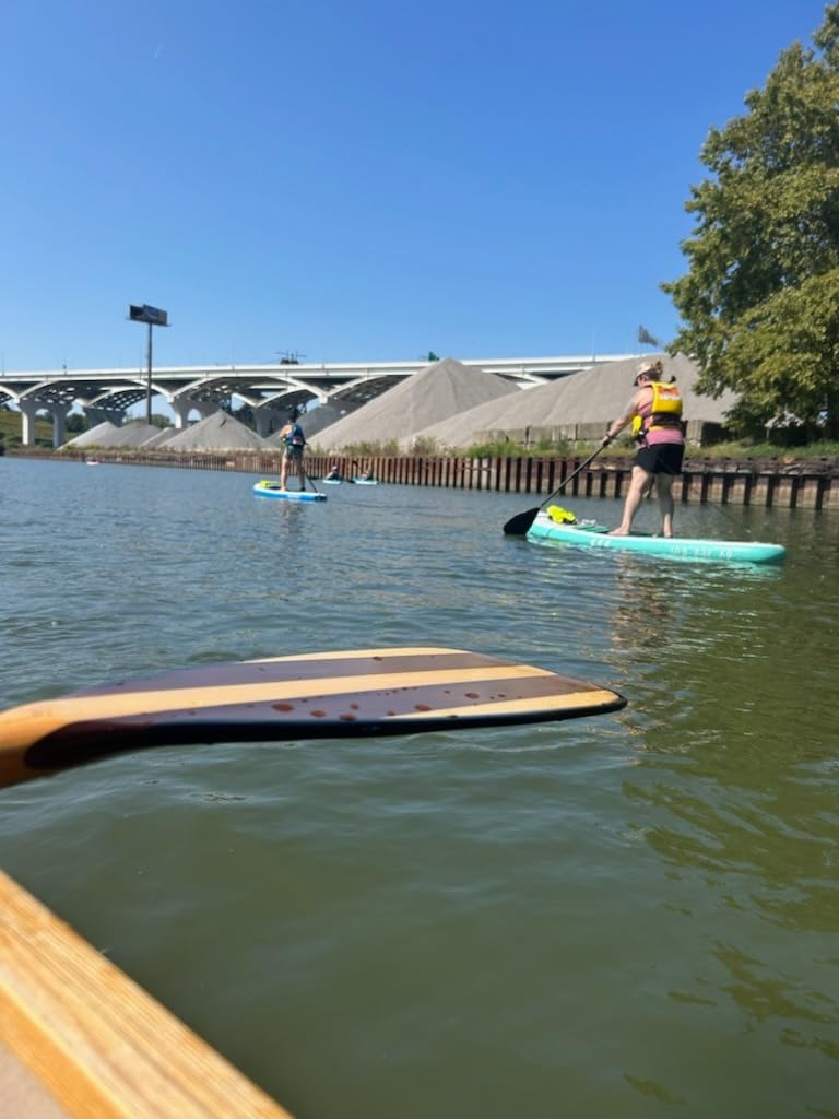 BENDING BRANCHES Cruiser Plus 11 Wood Canoe Paddle - 18-Laminate Basswood Shaft, Rockgard Protected Hardwood Blade with Fiberglass Wrap, 11-Degree Bent Shaft, Classic Palm Grip for Rivers & Lakes customer photo 1