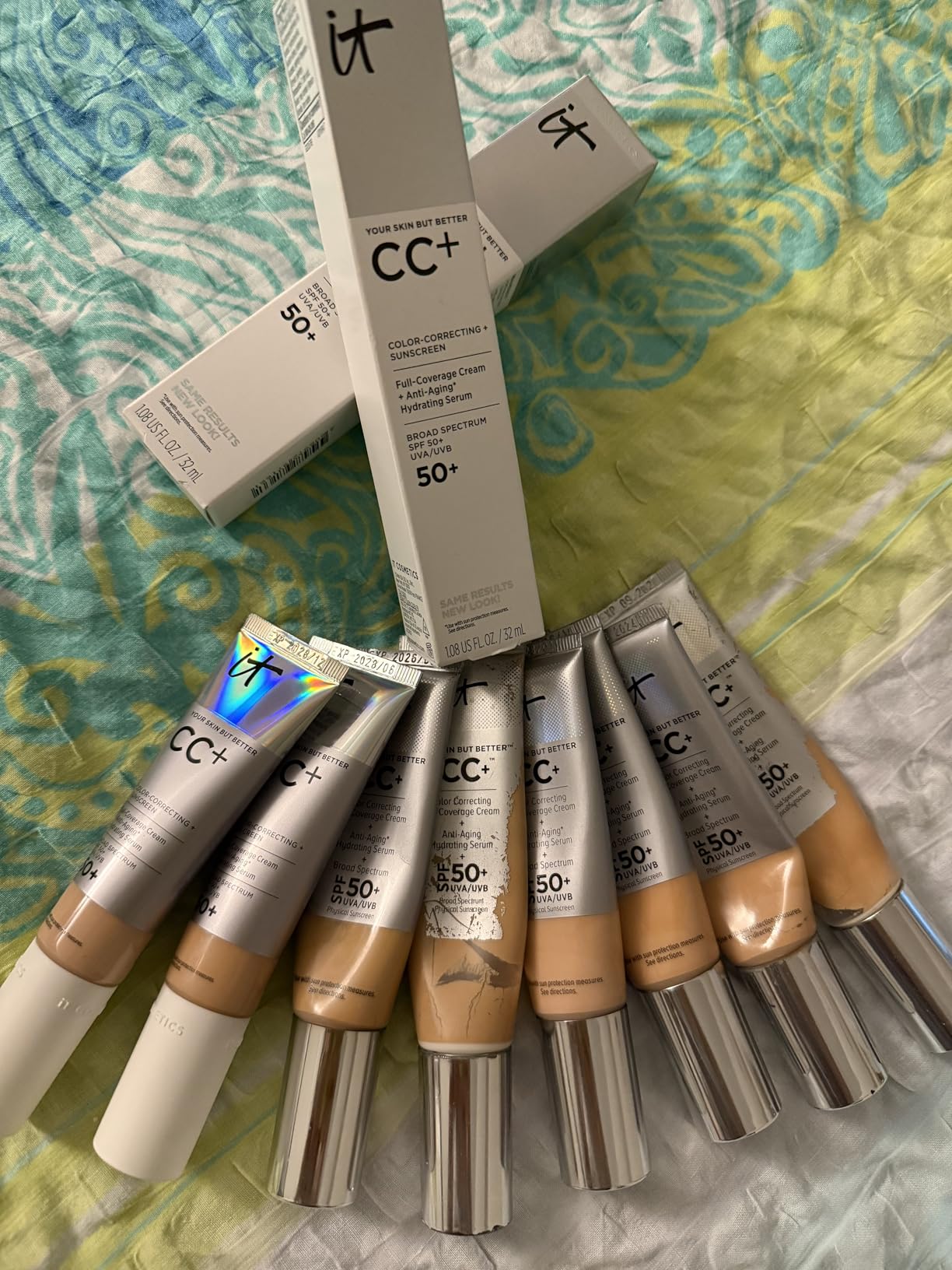 IT Cosmetics CC+ Cream - Natural Full Coverage Foundation With SPF 50+, Color Corrector & Anti-Aging Hydrating Serum, Hyaluronic Acid + Peptides customer photo 2