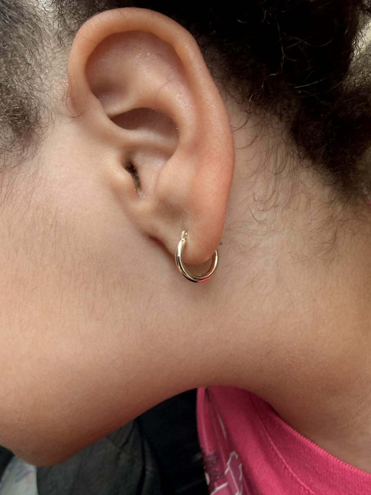 14k Yellow Gold Classic Shiny Polished Round Hoop Earrings, 2mm tube customer photo 1