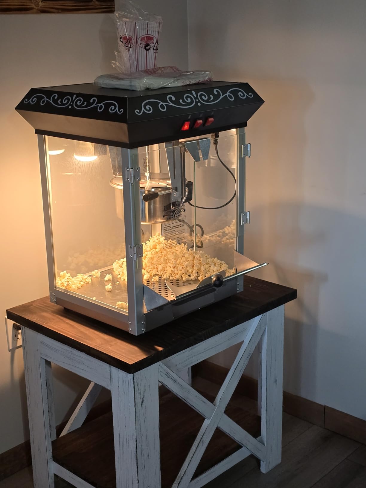 Perfect Popper Popcorn Machine - 10oz Stainless-Steel Kettle, Reject Kernel Tray, Warming Light, and Accessories by Great Northern Popcorn (Black) customer photo 2