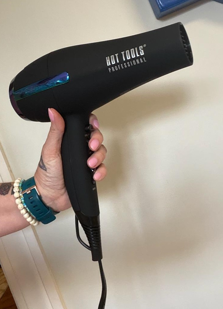 Hot Tools Pro Artist 2100 Ionic Turbo Hair Dryer | Fast Dry, Lightweight customer photo 2