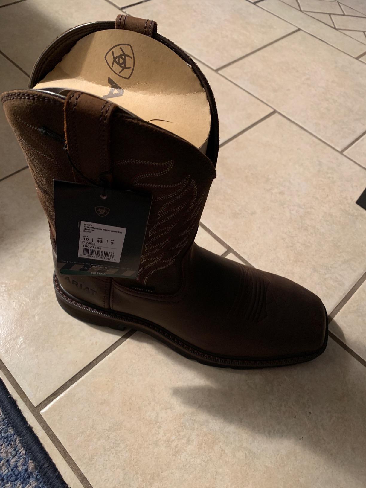 Ariat Men's Groundbreaker Wide Square Toe Steel Toe Work Boot customer photo 2