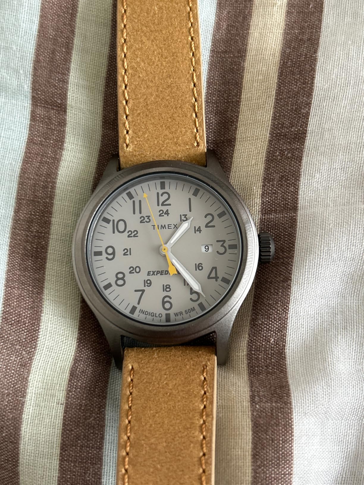 Timex Expedition Scout 40mm Men's Analog Watch | Luminous Hands | Durable Comfortable Adjustable Strap | 24 Hour Time | Rugged Outdoor Watch | 50M Water Resistance customer photo 1