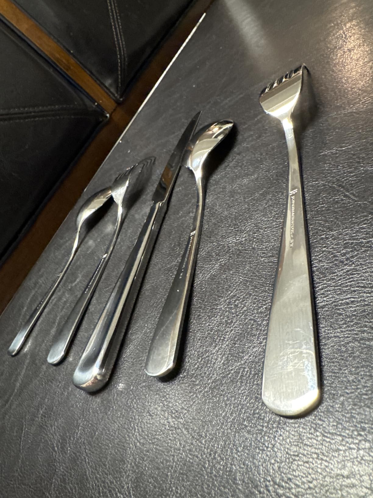 Henckels Silvano 45-pc 18/10 Stainless Steel Flatware Set, Silver customer photo 1