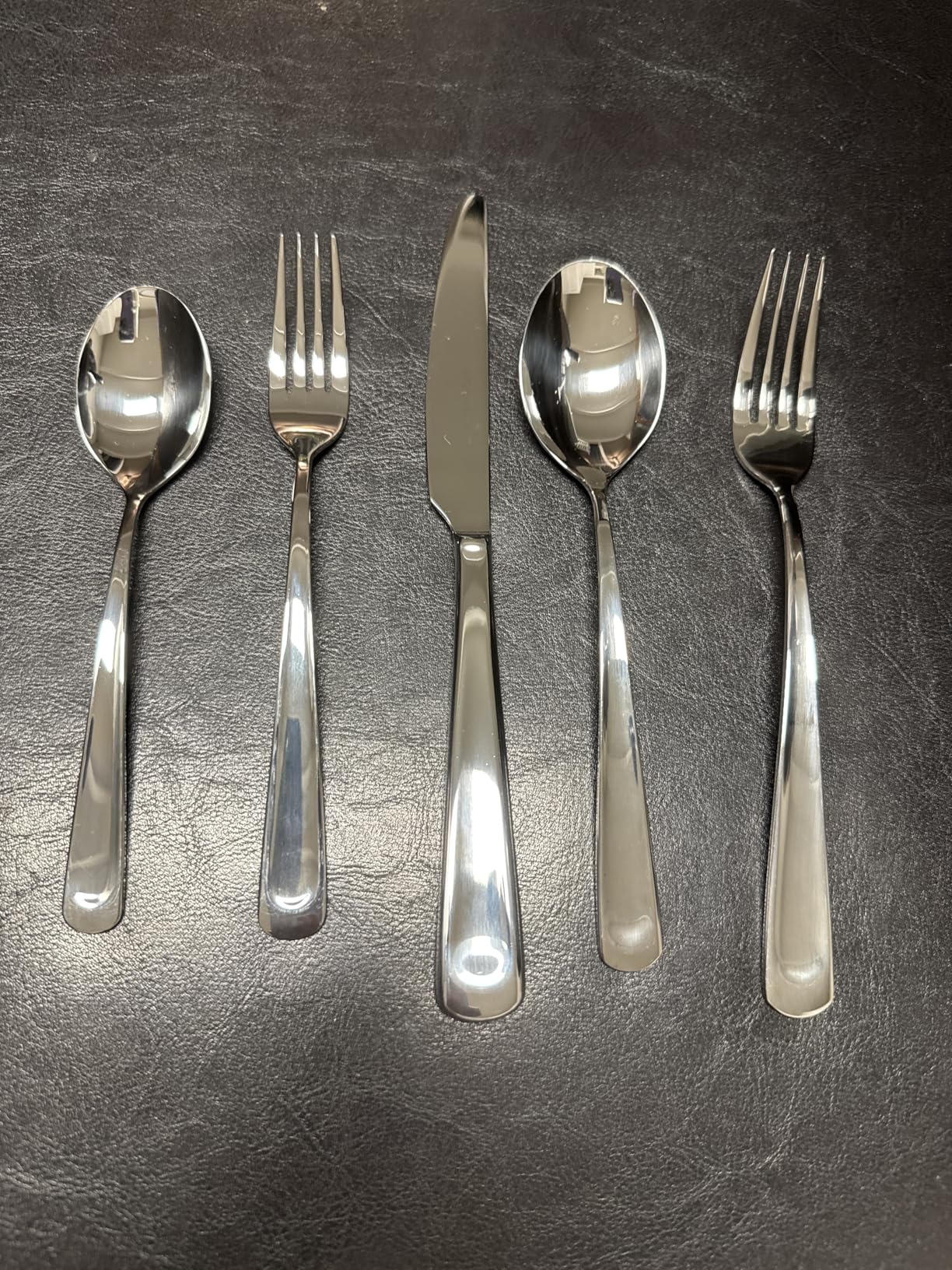 Henckels Silvano 45-pc 18/10 Stainless Steel Flatware Set, Silver customer photo 2