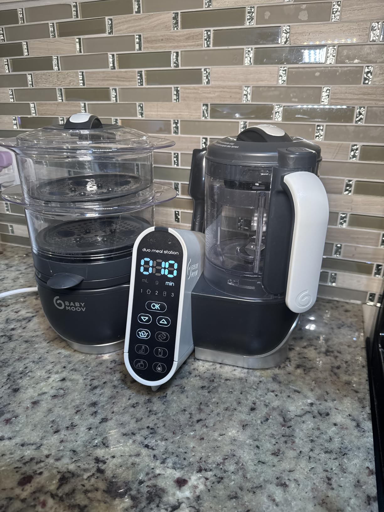 Babymoov Duo Meal Station Grey: Multi-Speed Baby Food Maker Steamer and Puree Blender, Baby Food Processor that warms & defrosts (Nutritionist Approved) customer photo 1
