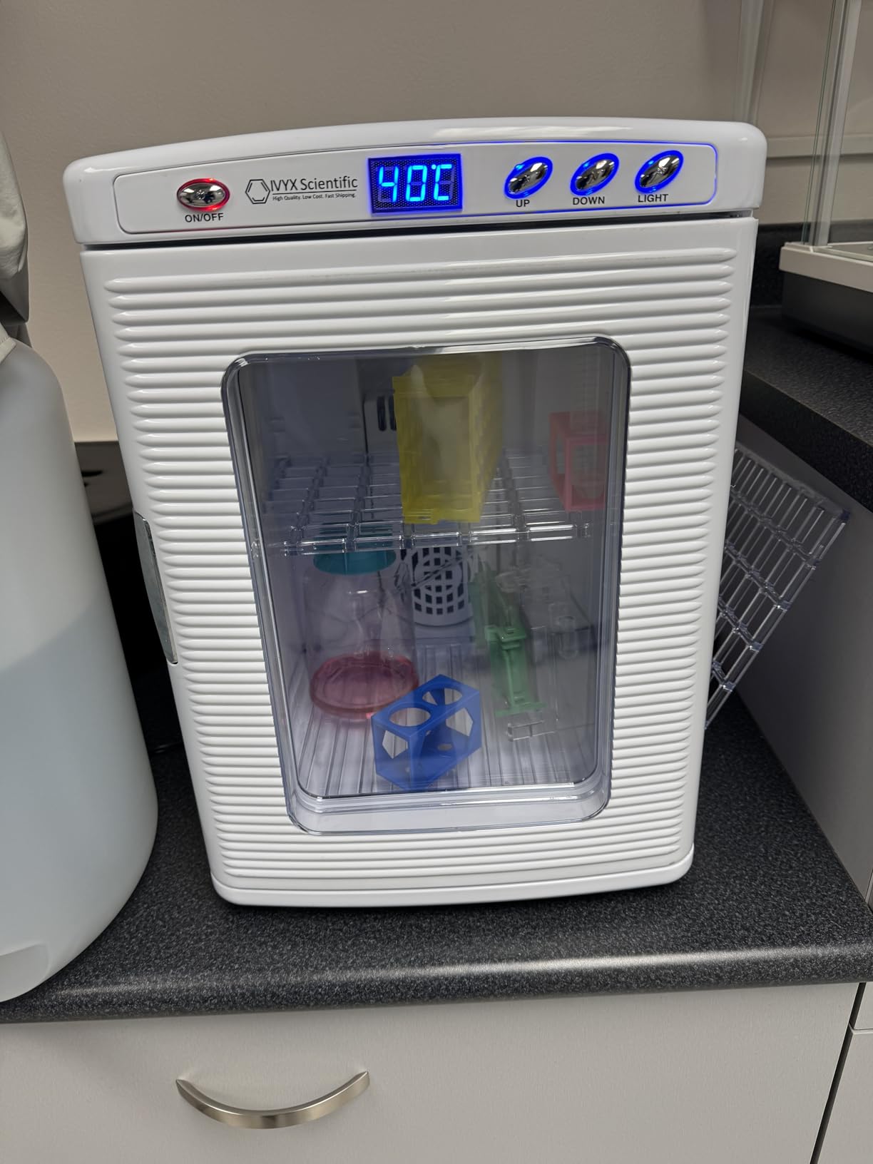 25L Incubator - Precise Temperature Control from 2 to 60°C, 12V/110V customer photo 9