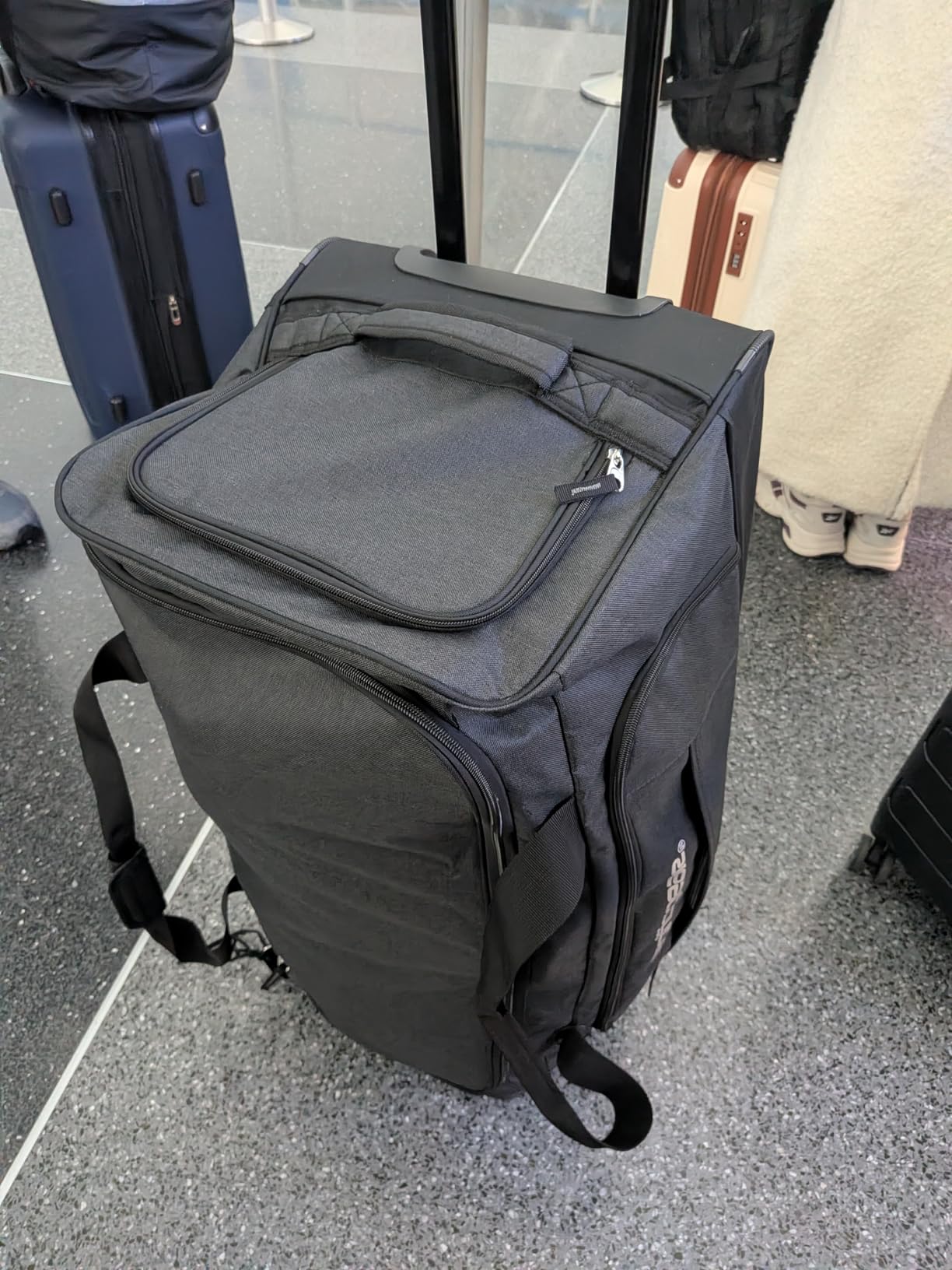 Pacific Gear Duffel Bag with Rolling Wheels customer photo 2