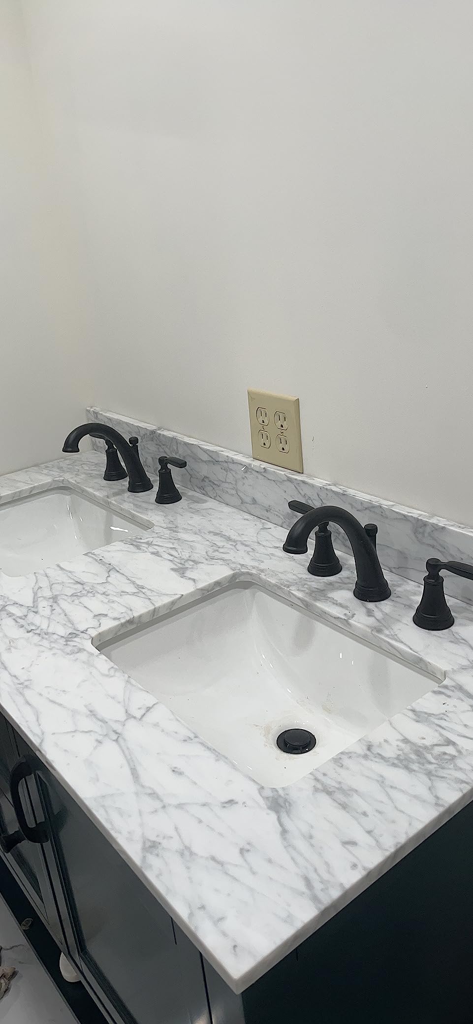 Delta Woodhurst Chrome Bathroom Faucet 3 Hole, 8 Inch Widespread Bathroom Sink Faucet for Vanity, Metal Push-Pop Drain Assembly, Chrome 3532LF customer photo 1