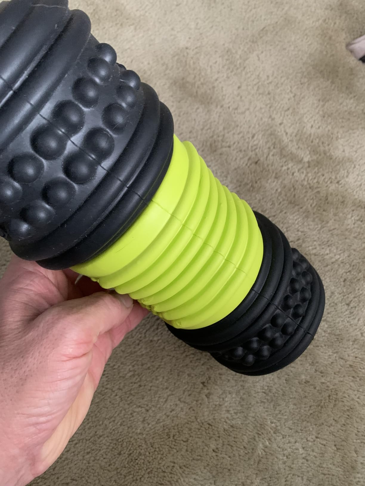 HealthSmart 4-Speed Vibrating Exercise Roller Foam FSA/HSA Eligible - Deep Tissue Massage Muscle Recovery & Pain Relief for Full Body | Electric foam Roller for Physical Therapy & Workout customer photo 1
