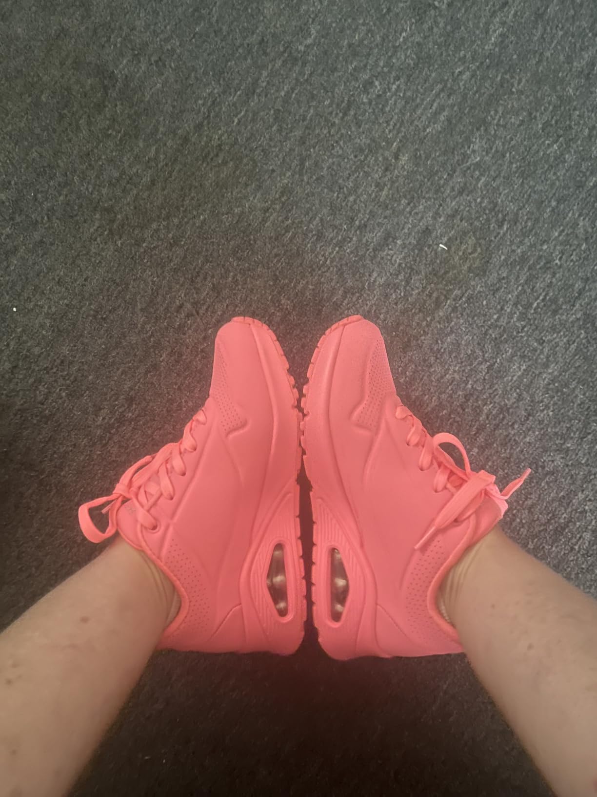 Skechers Women's Uno - Stand On Air Sneaker customer photo 2