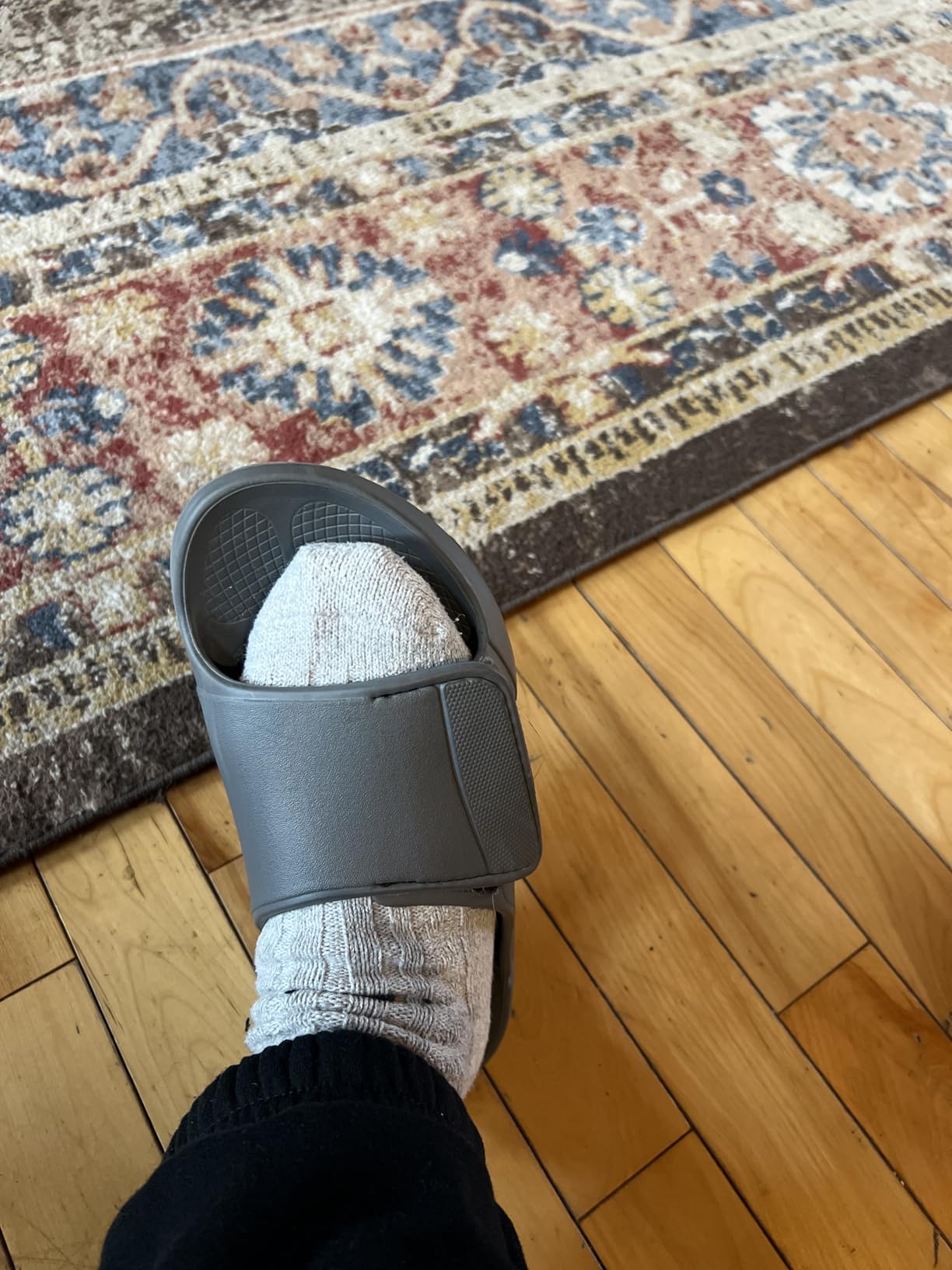 OOFOS OOahh Sport Flex Recovery Sandal customer photo 2