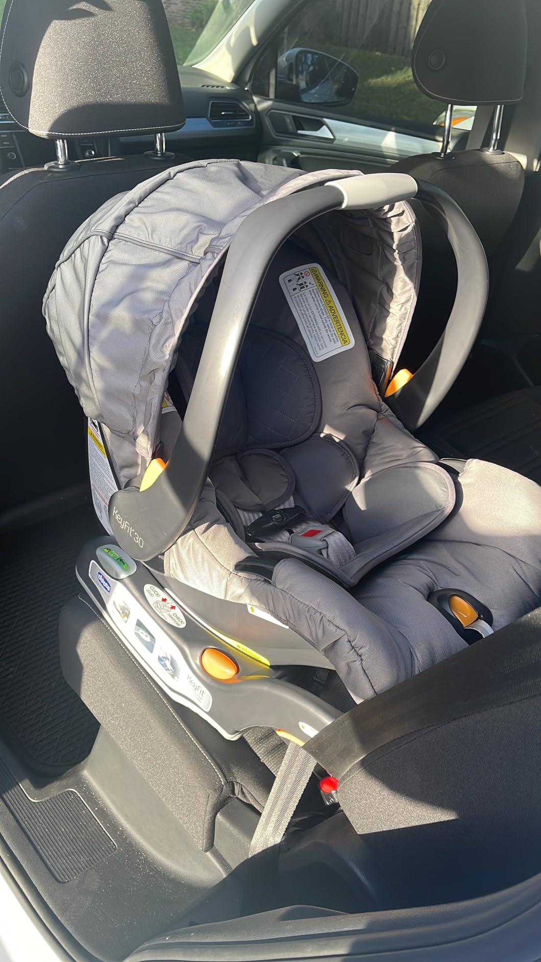 Chicco Mini Bravo Plus Travel System, Mini Bravo Plus Stroller with KeyFit 30 Infant Car Seat and Base, Slate/Grey customer photo 2
