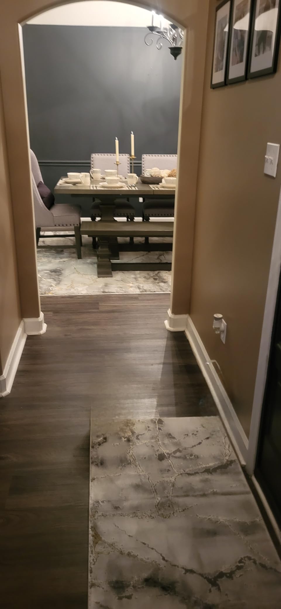 SAFAVIEH Area Rug 8x10 - Craft Collection - Large - Grey & Gold, Modern Abstract Design, Non-Shedding & Easy Cleaning, Ideal for Living Room, Bedroom, Office, Dining Space (CFT877F) customer photo 1