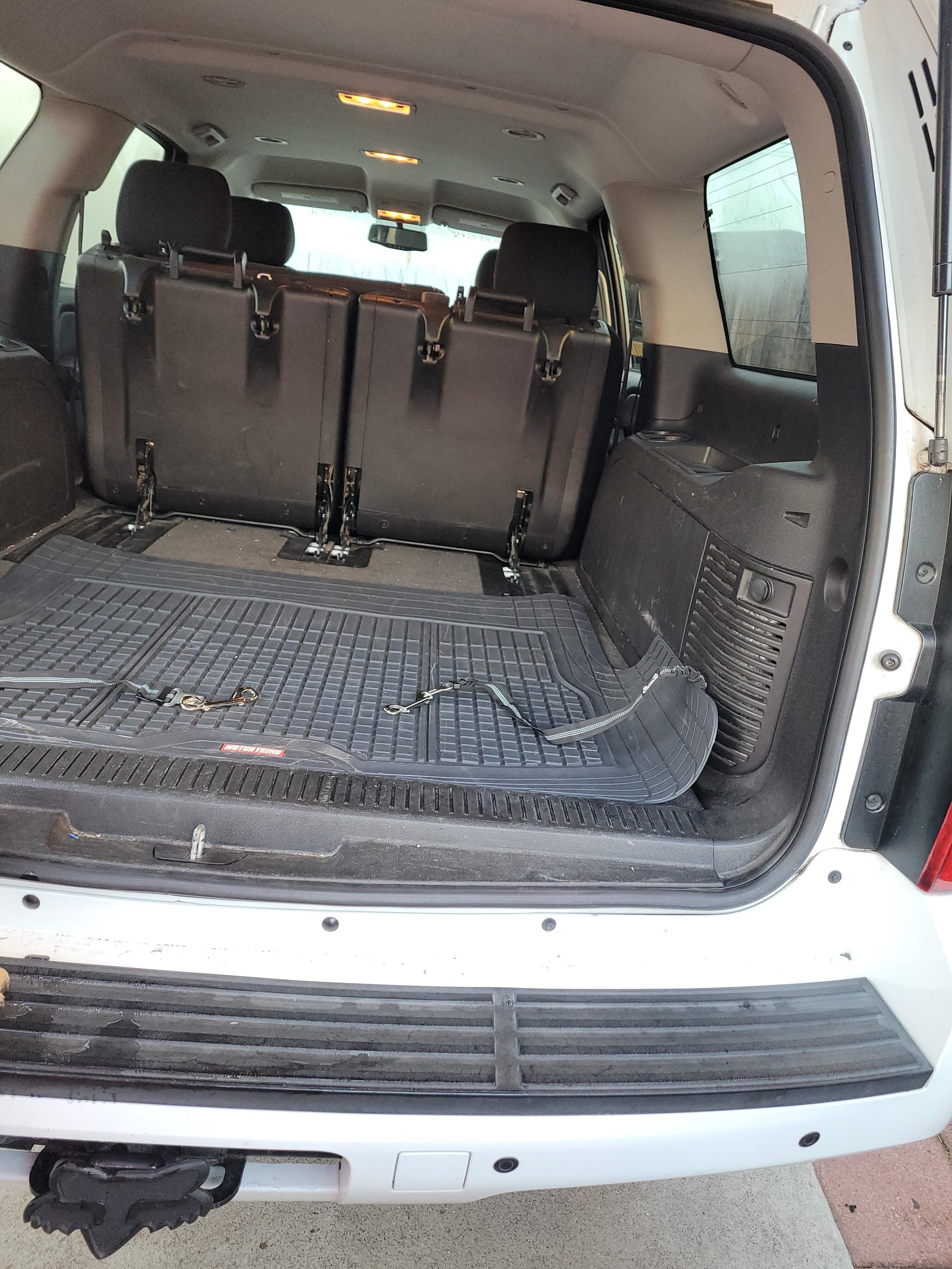 Motor Trend Premium FlexTough All-Protection Cargo Mat Liner with Traction Grips & Fresh Design, Heavy Duty Trimmable Trunk Liner for Car Truck SUV, Black customer photo 2