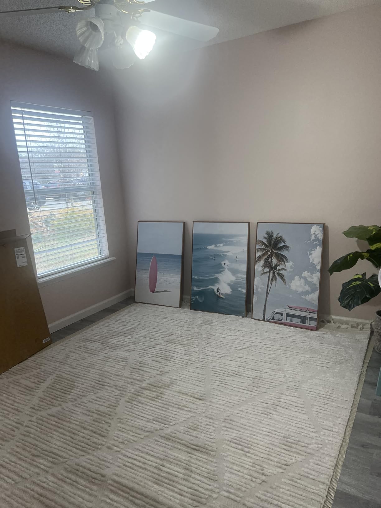 SAFAVIEH Area Rug 8x10 - Marrakesh Collection - Large - Beige, Moroccan Trellis Design with Tassel Detail, Non-Shedding & Easy to Clean, Ideal for Living Room, Bedroom, Dining Space (MRK517C) customer photo 2