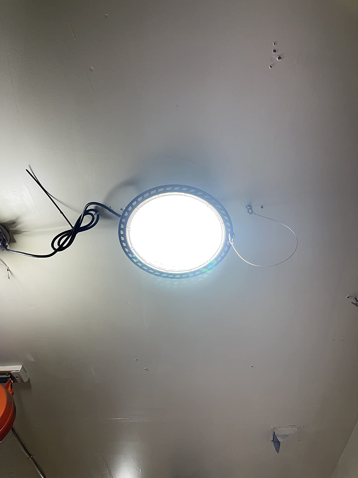 Lightdot 200W LED High Bay Light for Shop/Barn 5000K 30000LM (Eqv. to 800W HPS/MH) High Bay LED Lights with Plug for Commercial Warehouse Lighting-ETL Listed 5Pack customer photo 1