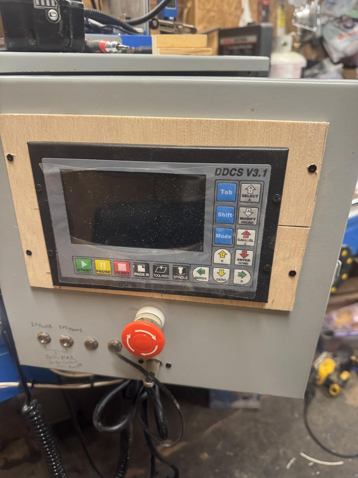 4 Axis Offline Stand Alone CNC Motion Controller System DDCSV3.1, Servo/Stepper Motor Control Replace Mach3 PLC+100PPR MPG Handwheel with E-Stop for CNC Router Engraving Machine customer photo 1