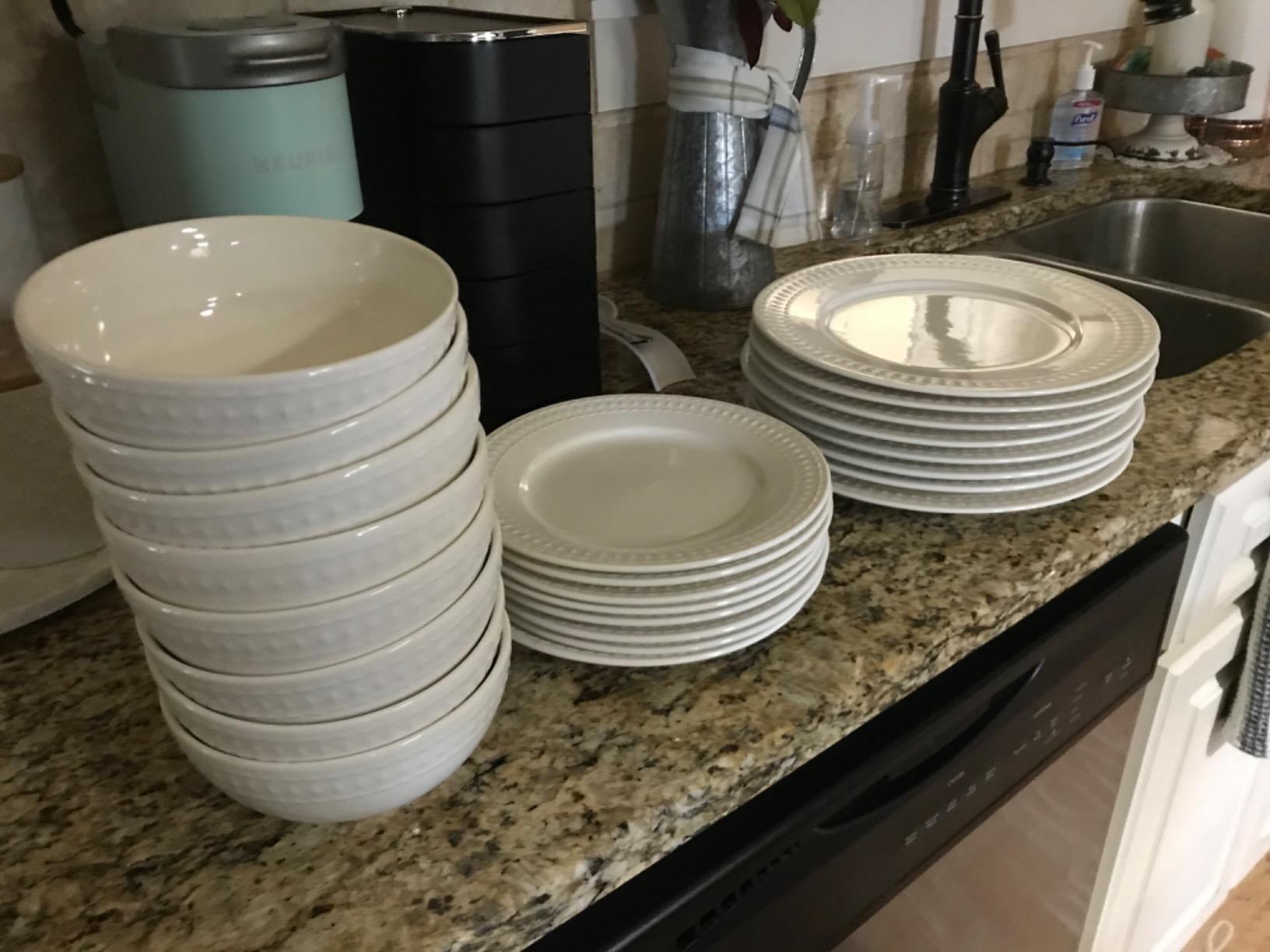 Tabletops Gallery Embossed White Porcelain Round Dinnerware - Bloom 12 Piece Dinnerware Set customer photo 2