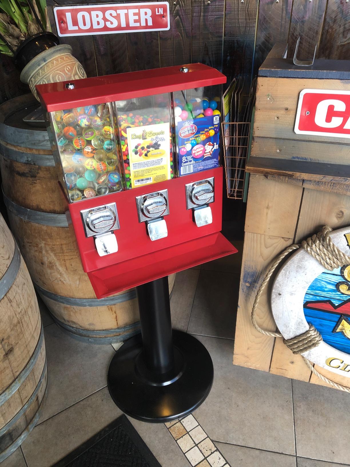 VBENLEM Triple Head Candy Vending Machine, 1-inch Gumball Vending Machine, Commercial Gumball Vending Machine with Stand and Adjustable Candy Outlet Size, Candy Vending Machine for Home, Gaming Stores customer photo 1