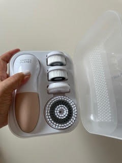 Vanity Planet Raedia Facial Cleansing Brush - Electric Facial Cleansing Brush with 4 Exfoliating Brush Heads - Waterproof, Handheld, Lightweight for Face Scrubber and Exfoliating Face - Warm Grey customer photo 2