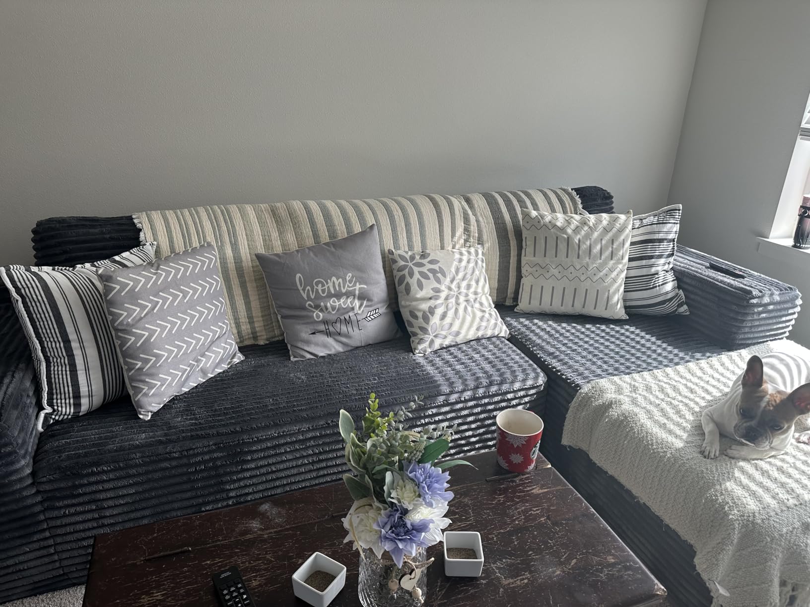YCOLL Pillow Covers 18x18 Set of 4, Modern Sofa Throw Pillow Cover, Decorative Home Outdoor Linen Fabric Geometric Pillow Case for Couch Bed Car, Gray customer photo 2