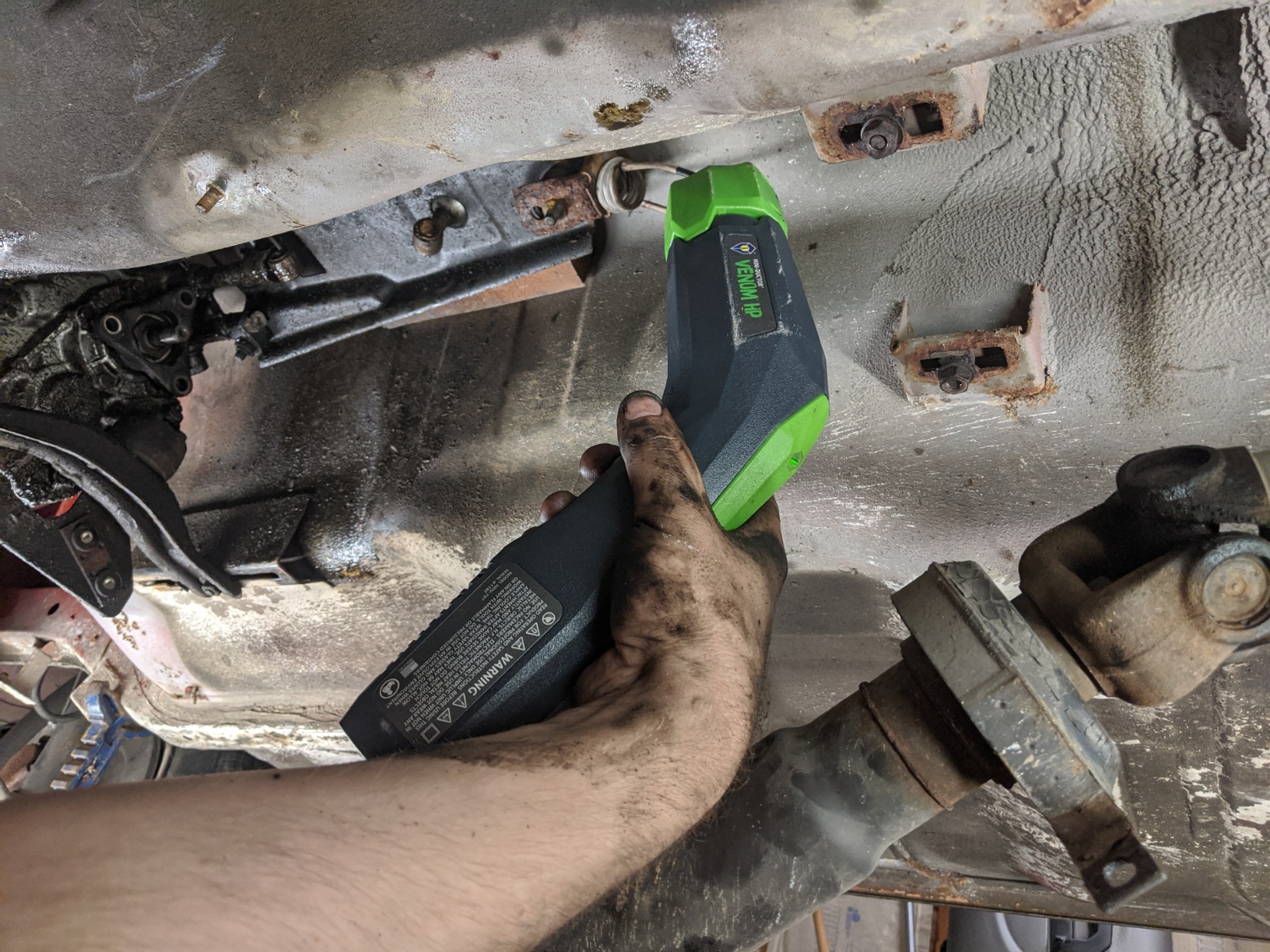 Induction Innovations - Mini-Ductor Venom HP (MDV-787) - Handheld Induction Heater with 3 Basic Coils, Rugged Carrier Case & Operations Manual to Safely Remove Nuts, Bolts, Bearings, & More customer photo 2