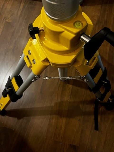 Surveying Tripod, Aluminum Survey Tripod With 5/8-Inch 11-Threaded Flat Head Quick Clamp for Total Station Theodolite Auto level (AT10) customer photo 1