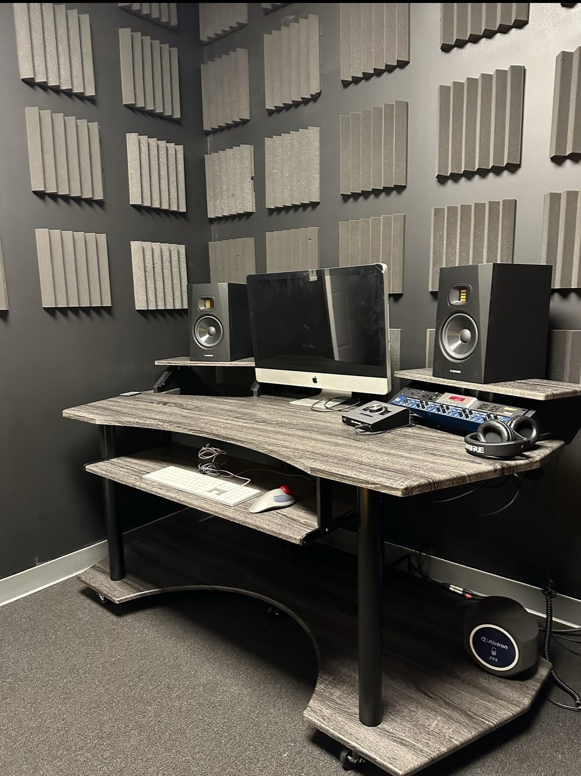 Acme Eleazar Wooden Music Recording Studio Desk in Black Oak customer photo 1