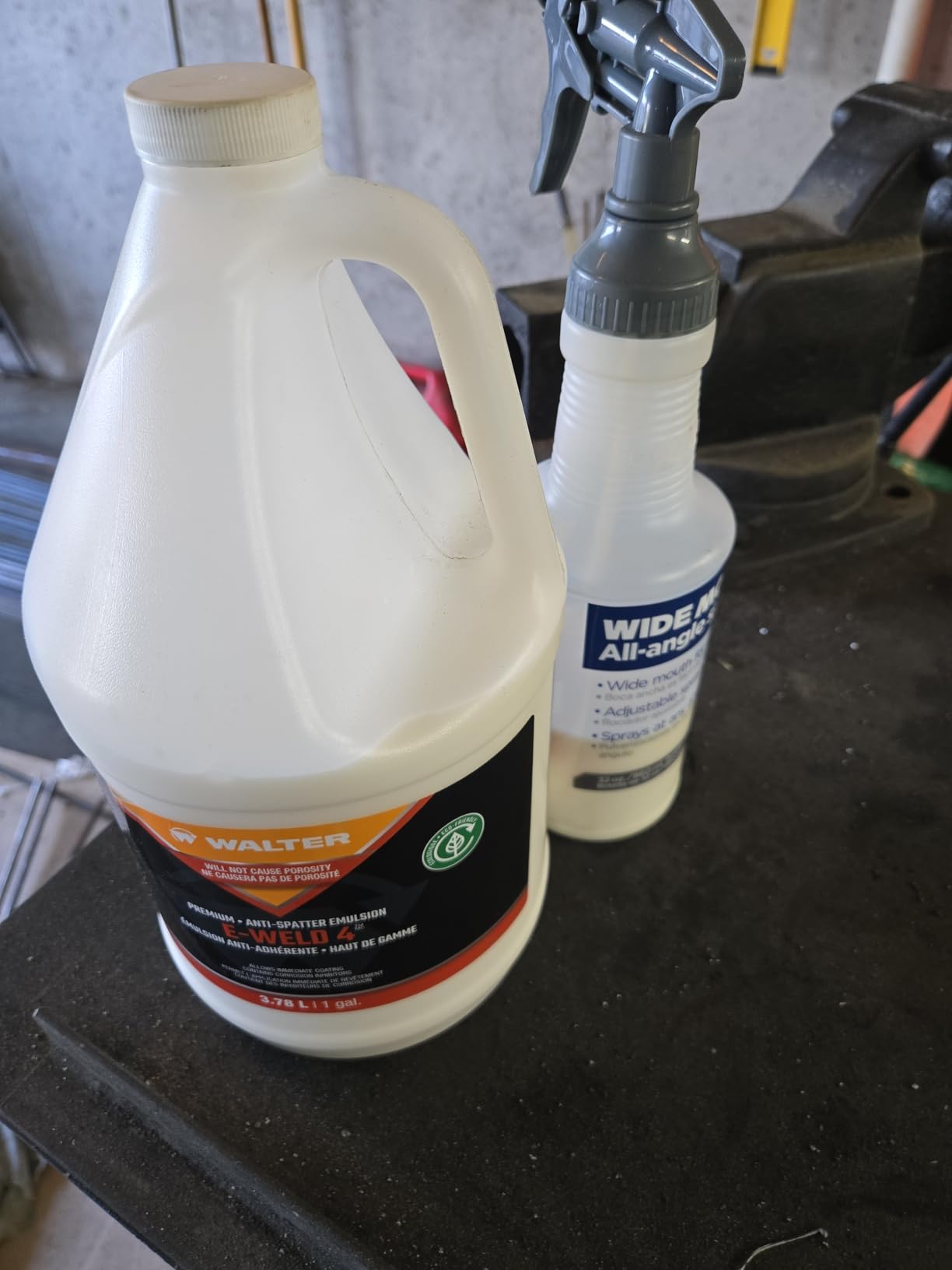 Walter Surface Technologies - 53F405 E-Weld 4 Premium Anti-Spatter 3.78L/1GAL customer photo 1