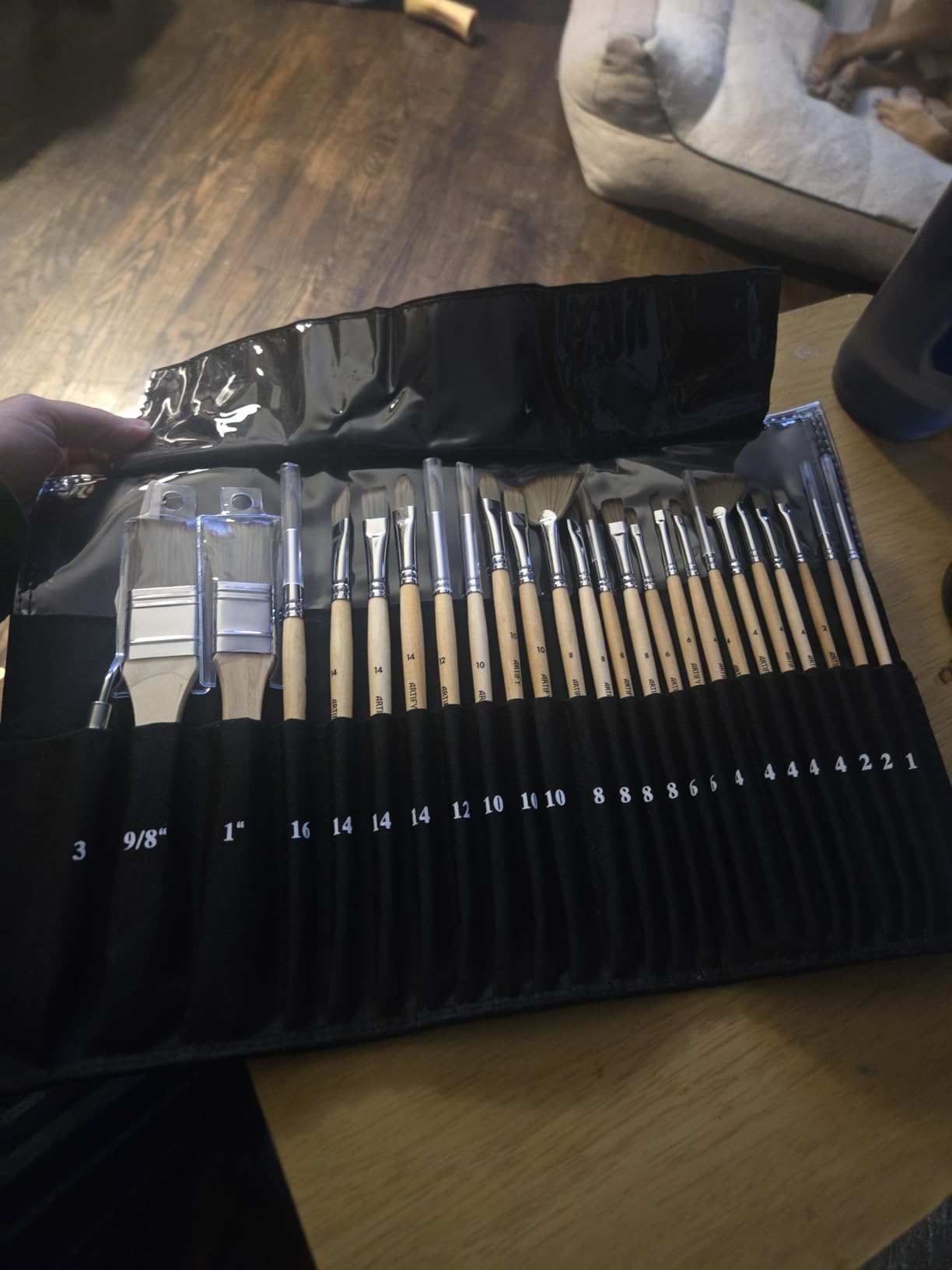 ARTIFY 25 Pieces Professional Paint Brush Set - Expert Series Synthetic Nylon Brushes for Acrylic, Oil, Watercolor, Gouache - No Shedding, Canvas Roll Case & Palette Knife, Artist Gifts Art Supplies customer photo 1