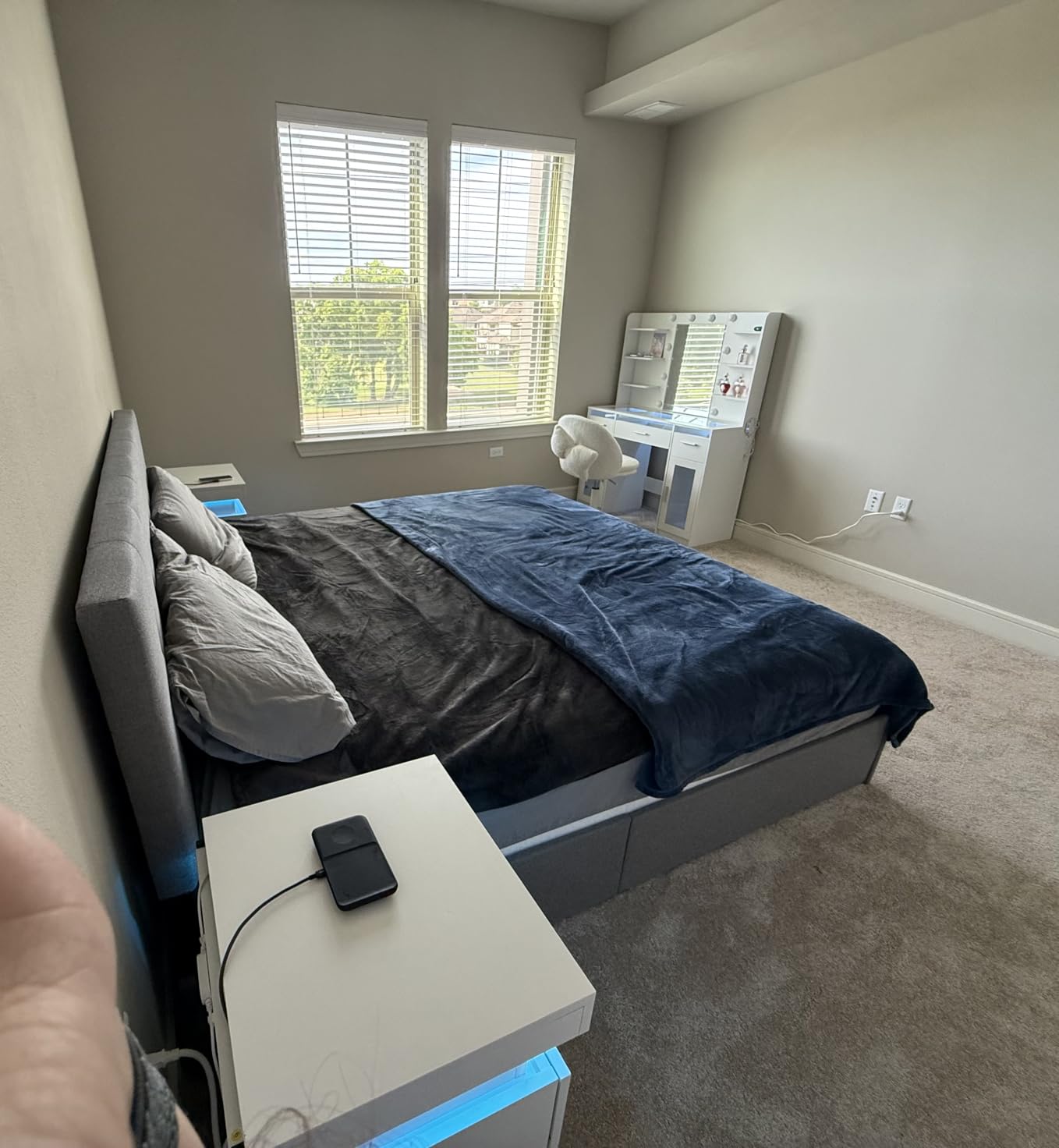 Upholstered Queen Size Platform Bed Frame with 4 Storage Drawers and Headboard, Square Stitched Button Tufted, Mattress Foundation with Wooden Slats Support, No Box Spring Needed, Dark Grey customer photo 2