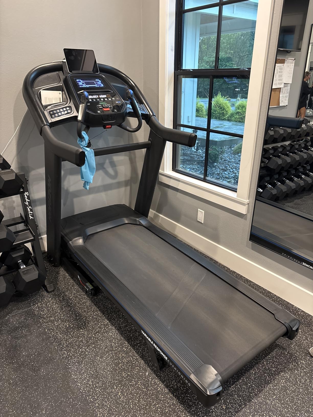 Horizon Fitness 7.4 AT Treadmill customer photo 2