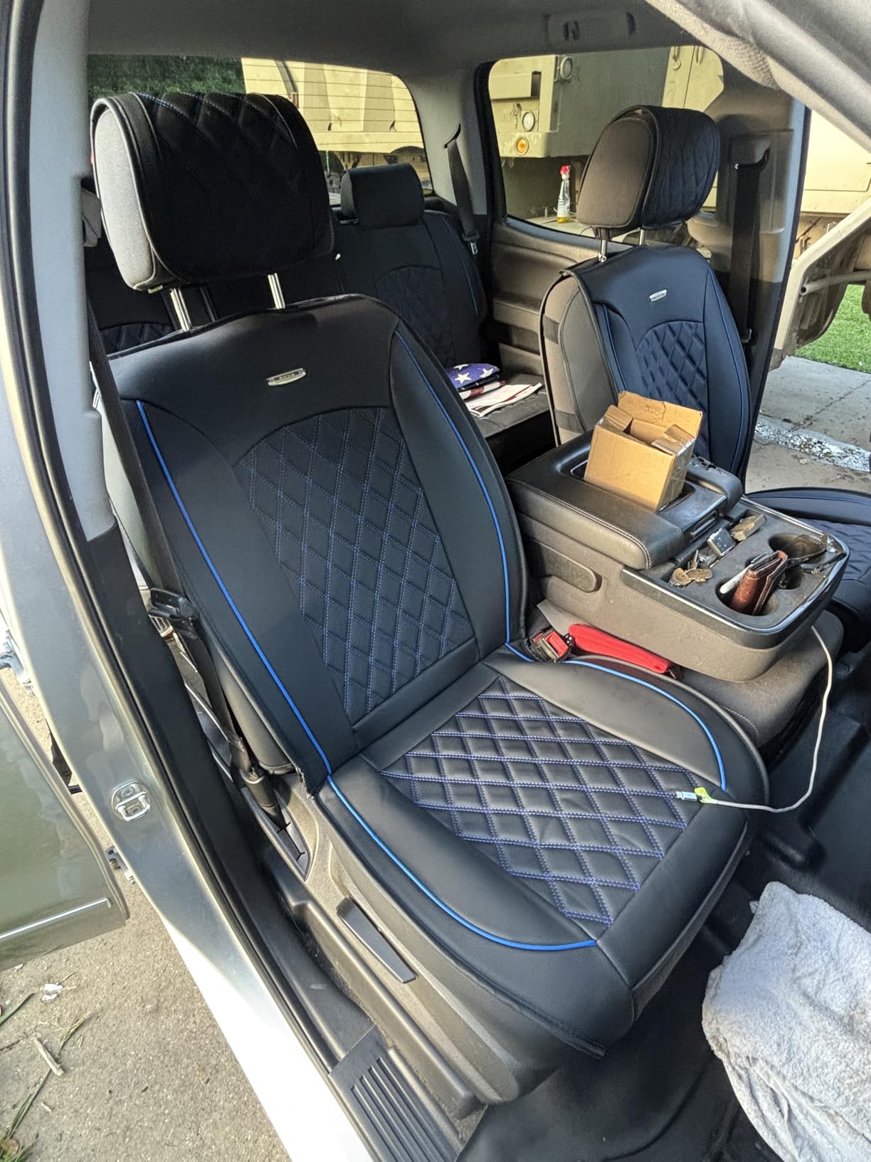 Aierxuan Seat Covers for Truck Chevy Chevrolet Silverado GMC Sierra Pickup 2007-2026 1500 2500HD 3500HD Trail Boss Z71 Crew Double Extended Cab Waterproof Leather Protectors (Full Set, Black) customer photo 1