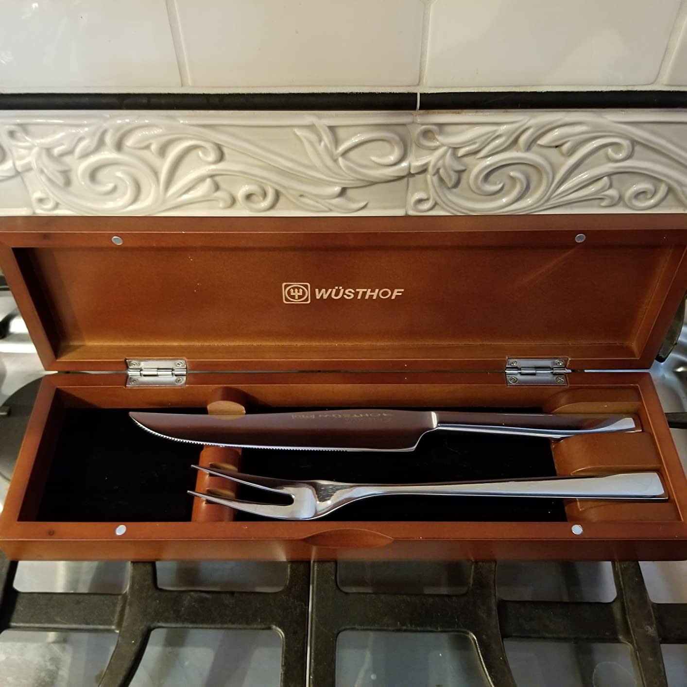 WUSTHOF 8-Piece Stainless Mignon Steak Knife Set, Silver customer photo 1