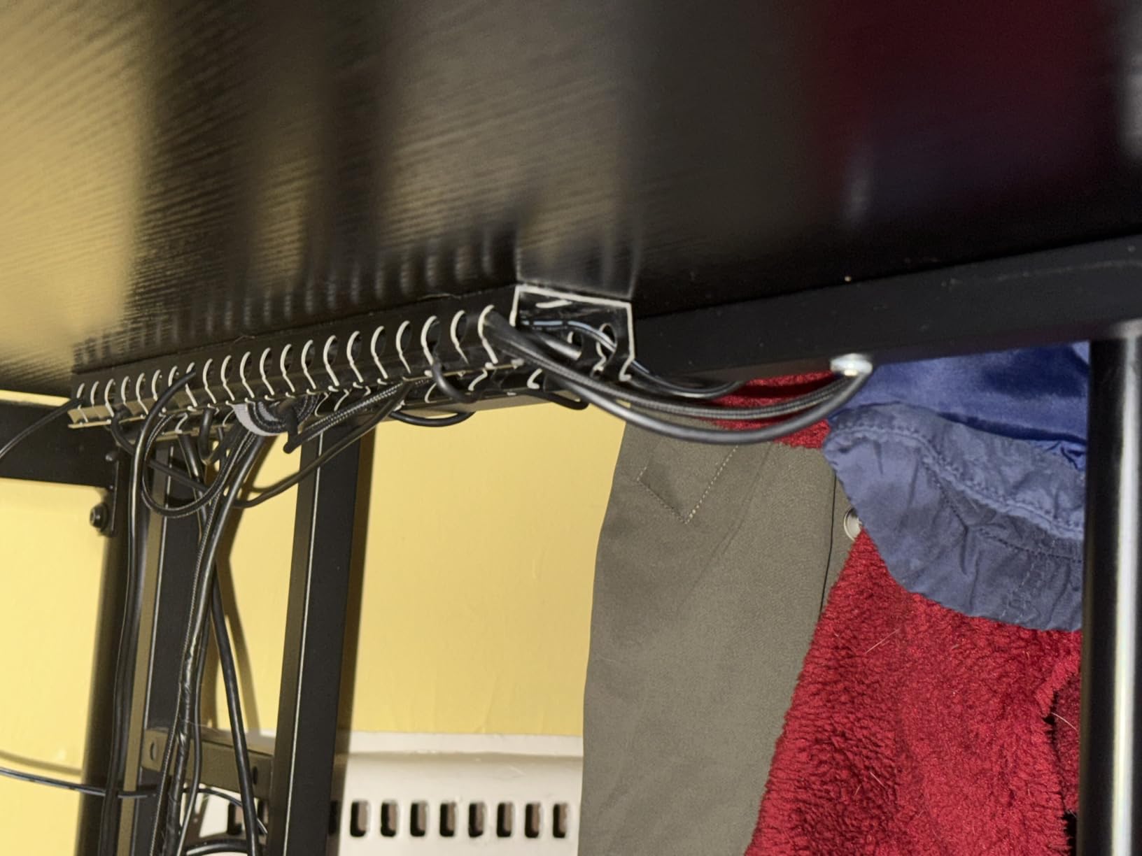 ENONCI Updated Cable Raceway Kit - 77 (5x15.4) Inch Open Slot Wire Covers for Cords, Under Desk Cable Management System to Hide Under Desk/Tv/Computer/Net/Power Cords, (Pack 5) customer photo 1