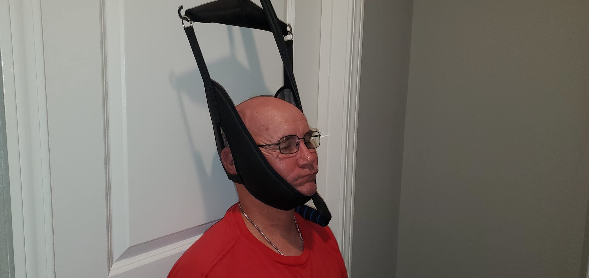 comness Cervical Neck Traction Device Over Door for Home Use, Portable Neck Stretcher Hammock for Neck Pain Relief, Physical Therapy AIDS for Neck Decompressor customer photo 1