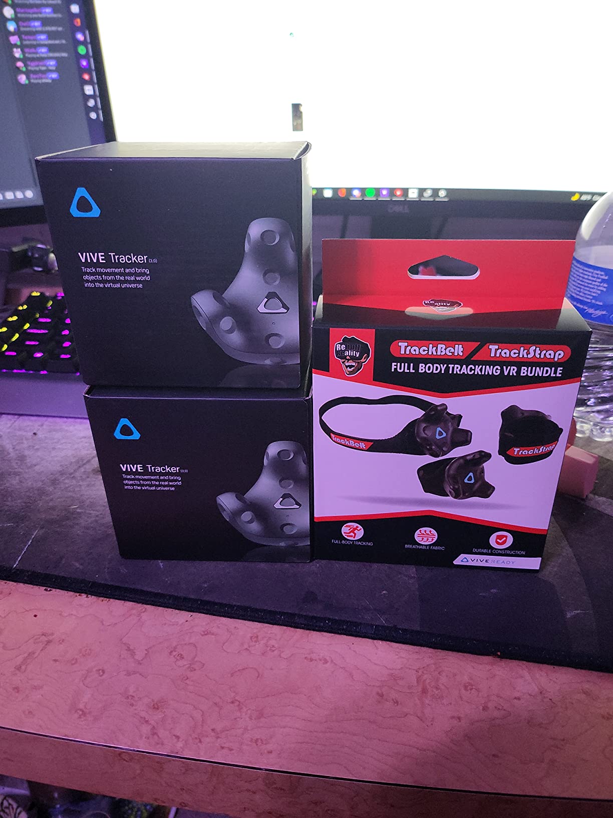 HTC 3 Pack VIVE Tracker (3.0) - with HTC VIVE SteamVR Base Station 2.0 + Rebuff TrackBelt + 2 TrackStraps Full Body Tracking VR Bundle customer photo 1