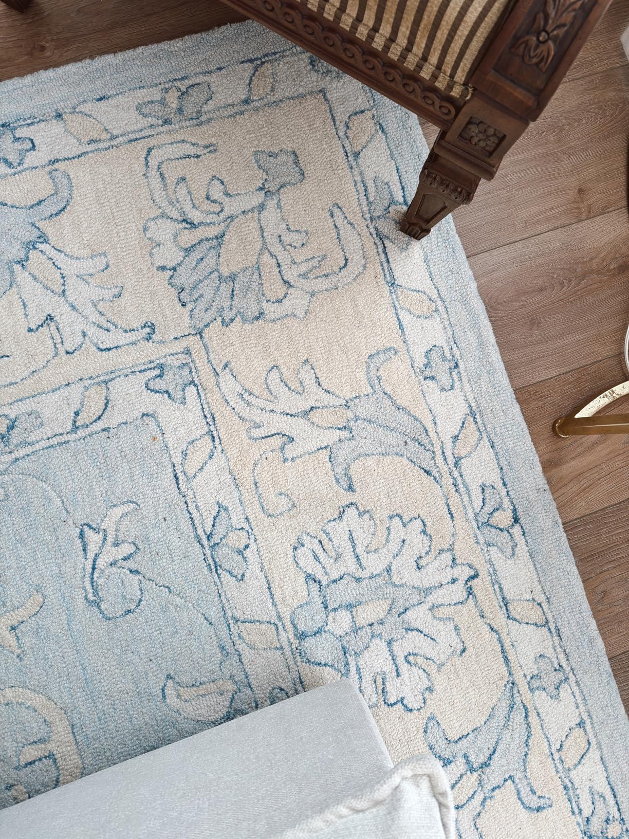 SAFAVIEH Micro-Loop Collection 6' x 9' Blue/Beige MLP535M Handmade Premium Wool Living Room Dining Bedroom Area Rug customer photo 1