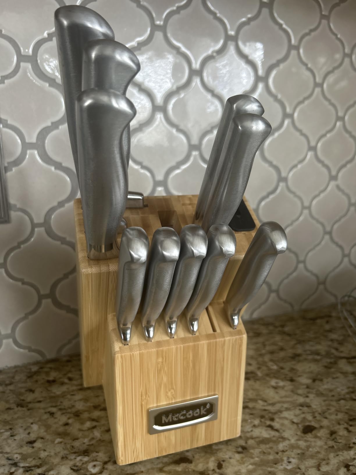 McCook Knife Sets, German Stainless Steel Knife Block Sets with Built-in Sharpener, 15 Piece Chef Knife and More, Razor Sharp, Restaurant Grade, Anti-Rust, Elegant Box for Gift customer photo 2