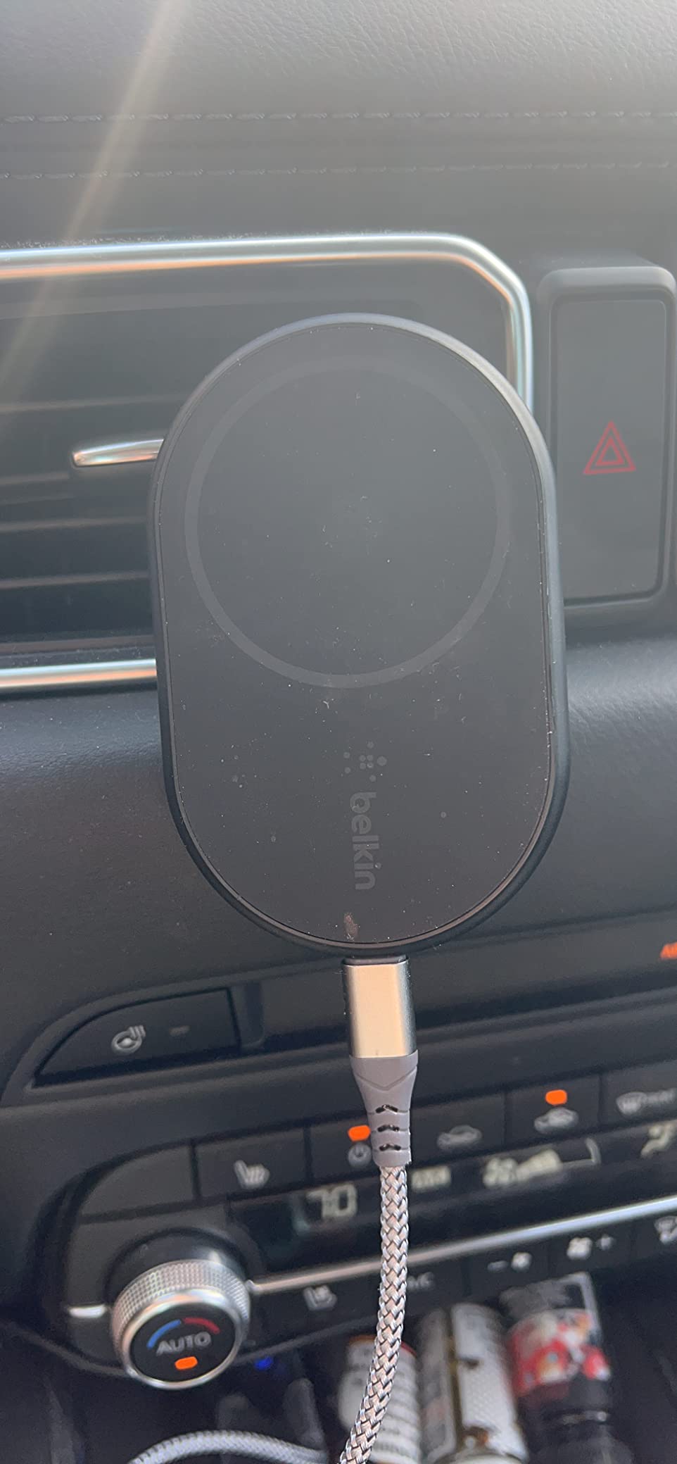 Belkin MagSafe-Compatible Magnetic Wireless Car Charger 10W - Wireless Charger, Magnetic Car Vent Phone Mount for iPhone 17, iPhone 16, 15, & 14 Series, Pixel 10 (Power Supply Included) customer photo 2