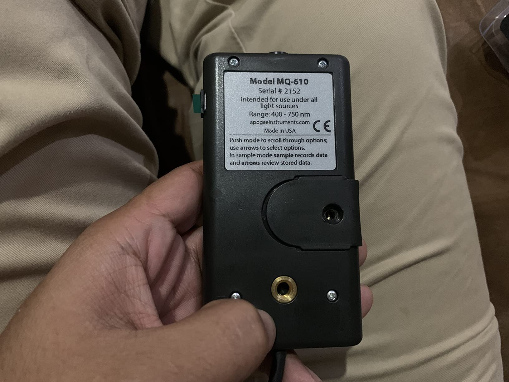 Apogee Instruments MQ-610: 400-750 nm ePAR Quantum Meter - for Extended Range LED Greenhouse Grow Lights, Sunlight, and Plant Care customer photo 2