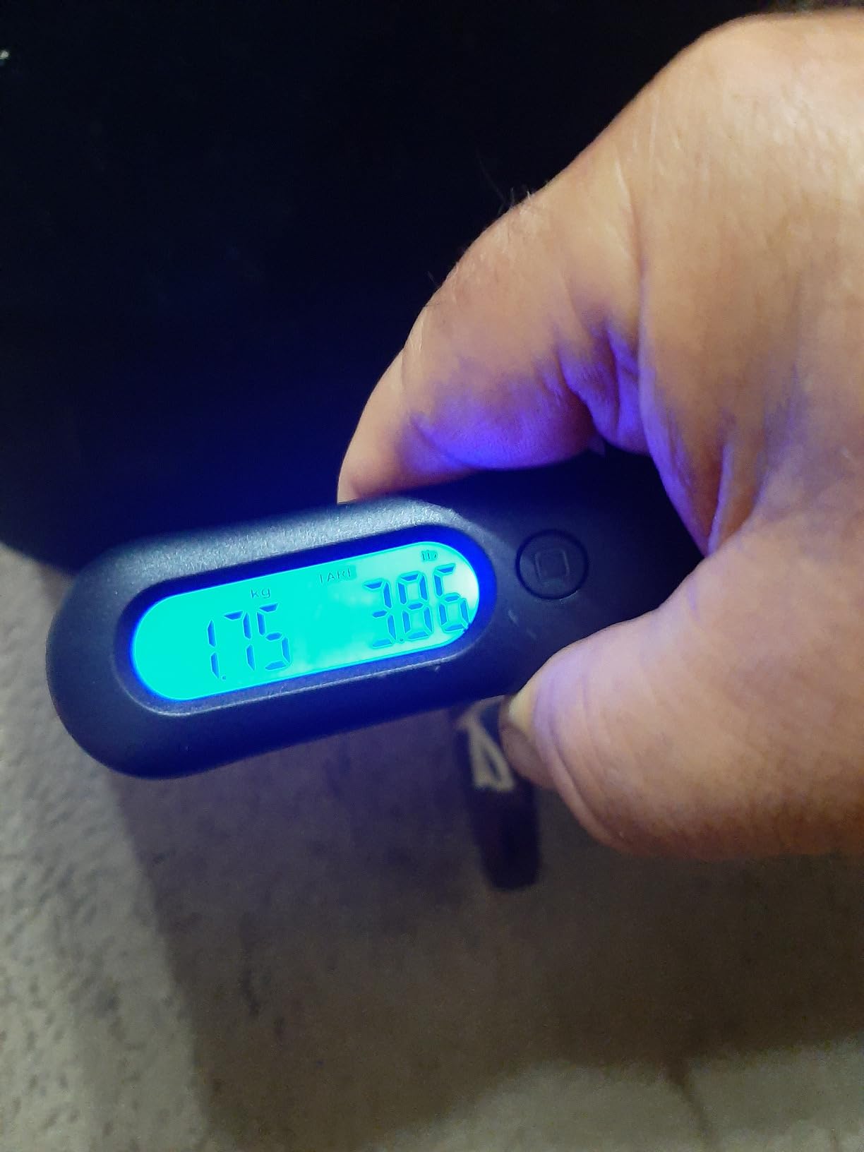 Professional Digital Trigger Pull Scale Gauge Measurement with kg, Ib, oz, g Clear LCD Display 110lb/50kg customer photo 2