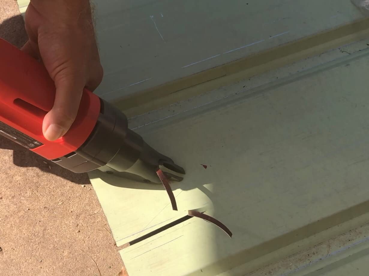 SHALL Electric Metal Cutting Shear, 4.0-Amp Corded Sheet Metal Cutter, Variable Speed with 360 Degree Swivel Head, Continuous Cutting, Clean Cut for 14GA Sheet Metal & 16GA Stainless Steel, 2500 SPM customer photo 1